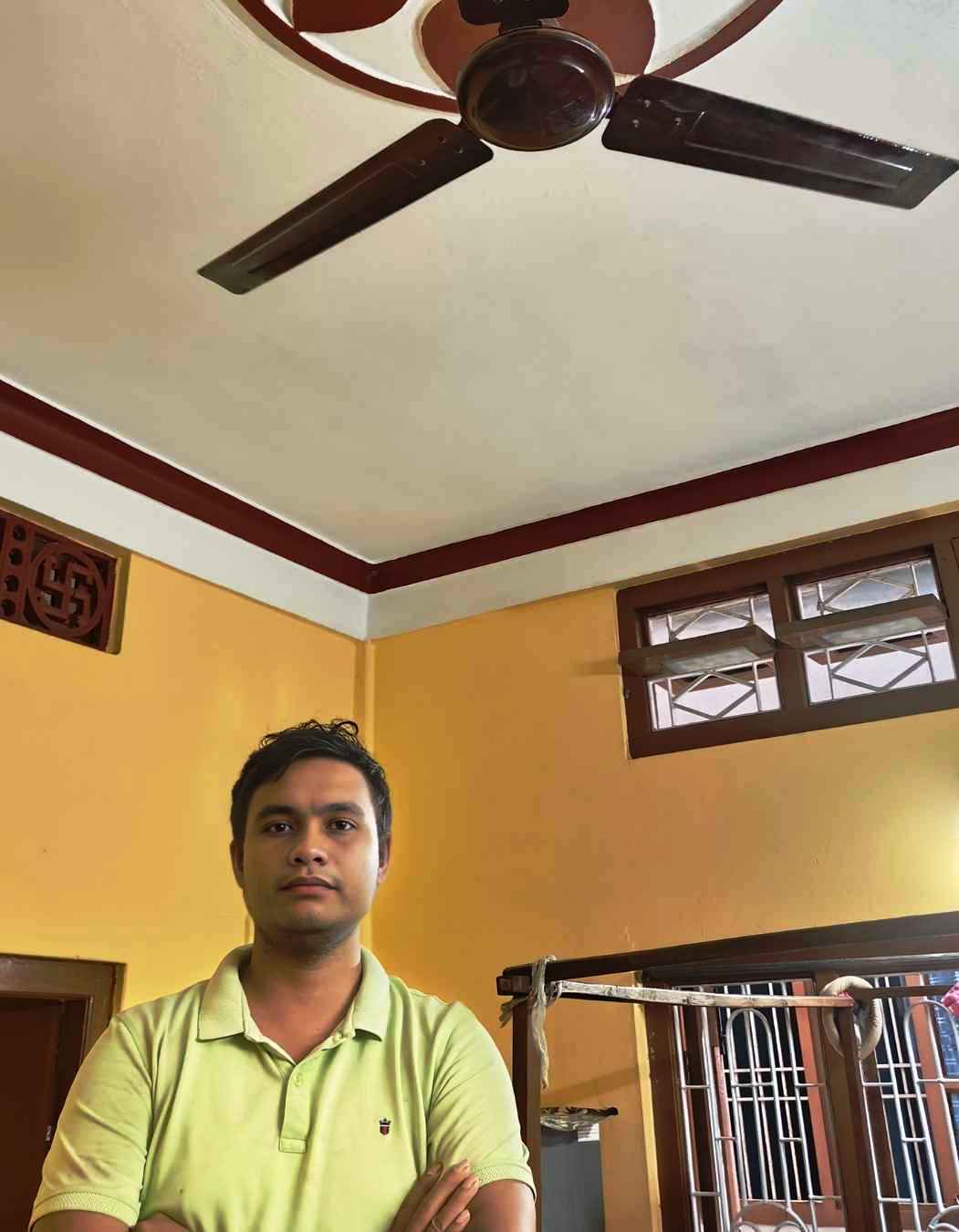 Raju Chakraborty Testing the fan